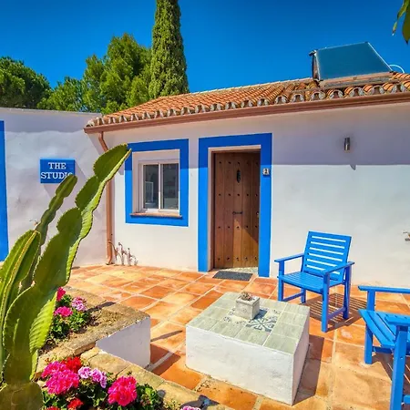 The Palms Boutique Malaga - Adults Only Bed & Breakfast 5*